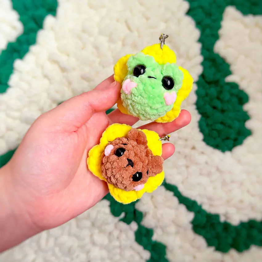 Брелочки цветочки